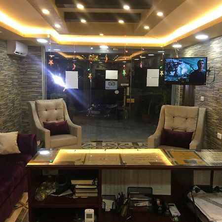 Aljazeera Hotel Apartments Amman Bagian luar foto