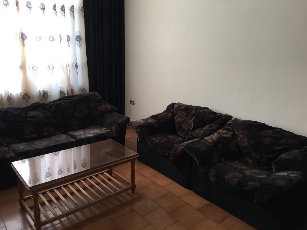 Aljazeera Hotel Apartments Amman Bagian luar foto