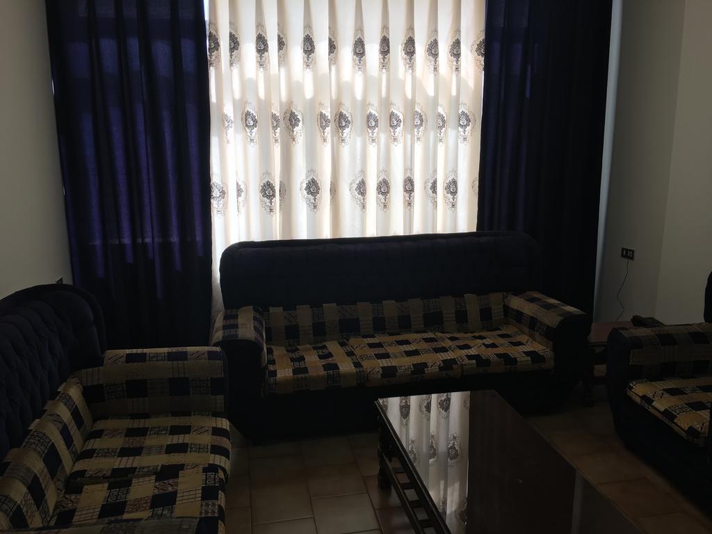 Aljazeera Hotel Apartments Amman Bagian luar foto