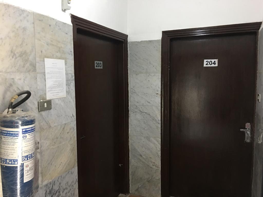 Aljazeera Hotel Apartments Amman Bagian luar foto