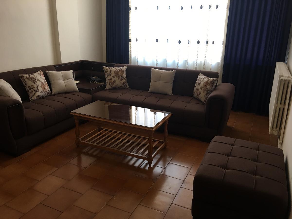 Aljazeera Hotel Apartments Amman Bagian luar foto