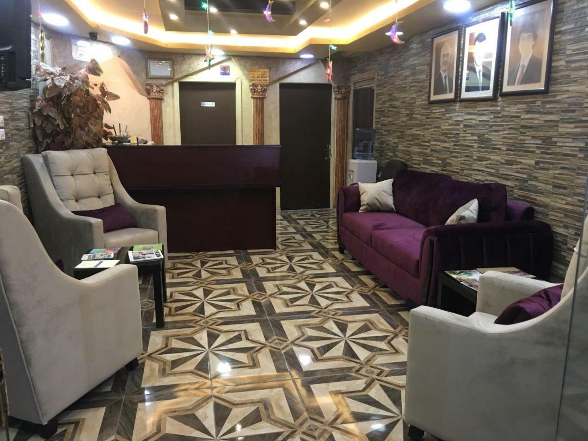 Aljazeera Hotel Apartments Amman Bagian luar foto