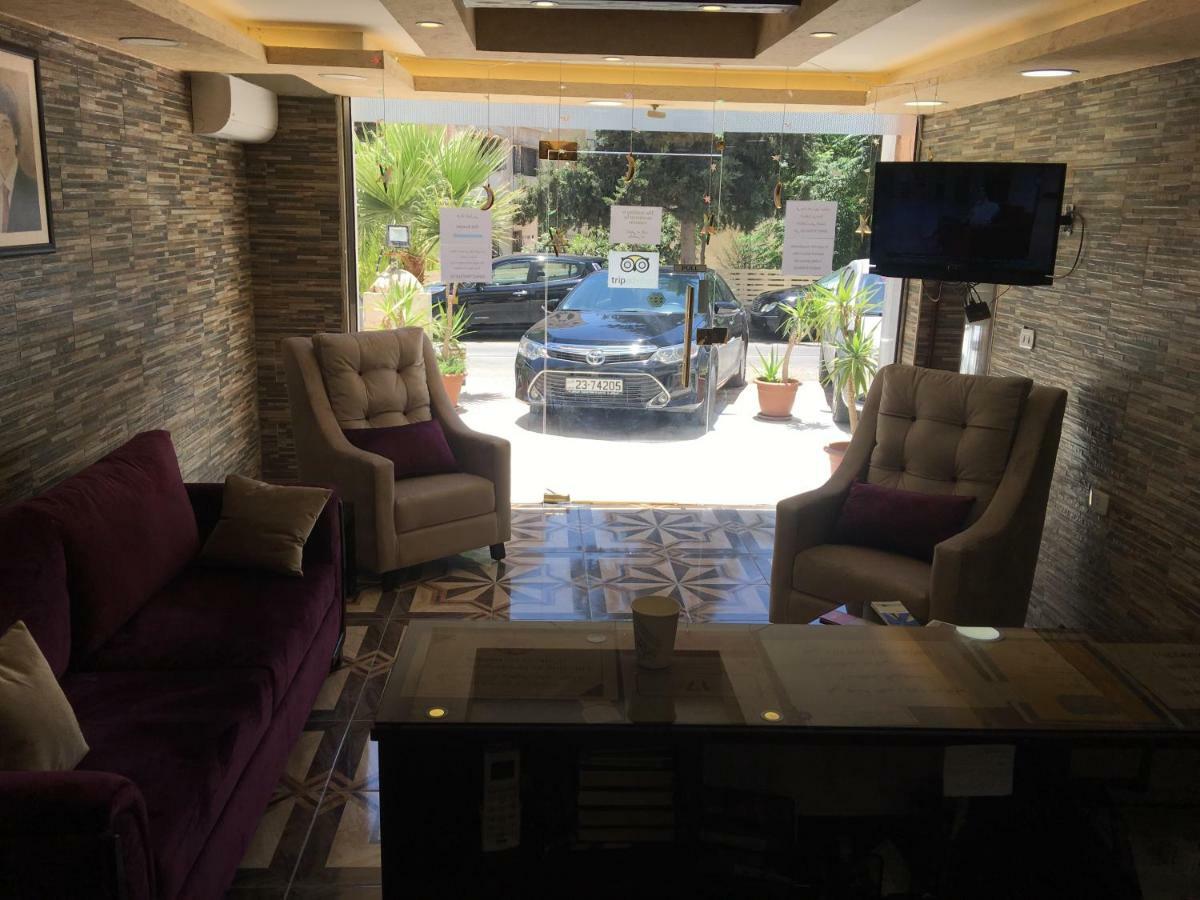 Aljazeera Hotel Apartments Amman Bagian luar foto